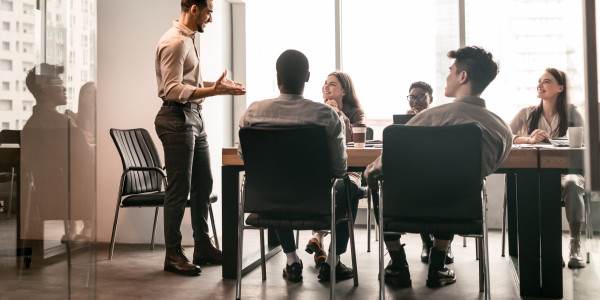 Coaching Emocional para Ejecutivos y Equipos Directivos Chueca · Escucha activa